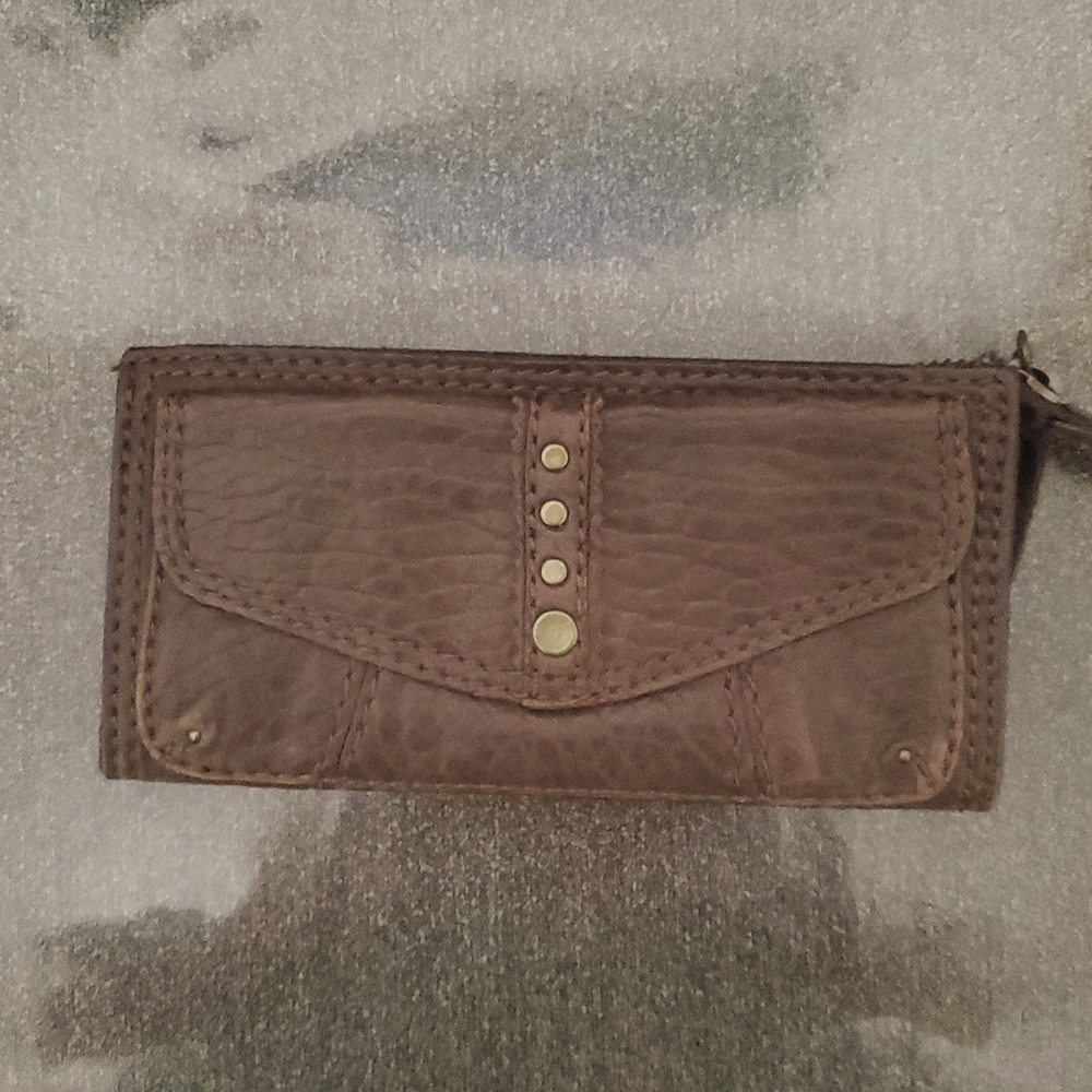 Lucky Brand Brown Wallet with Gold Accents